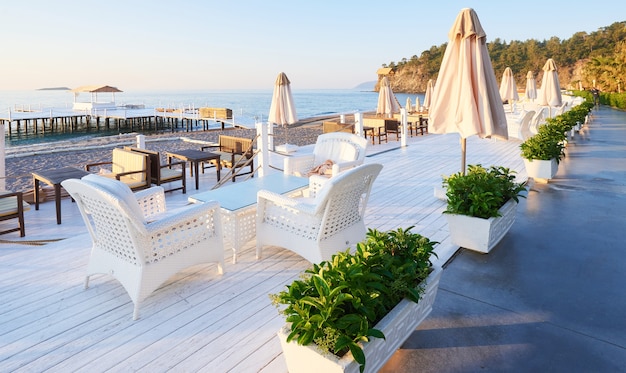Mooie dijk om te wandelen en te sporten in het Amara Dolce Vita Luxury Hotel. Alanya Turkije.