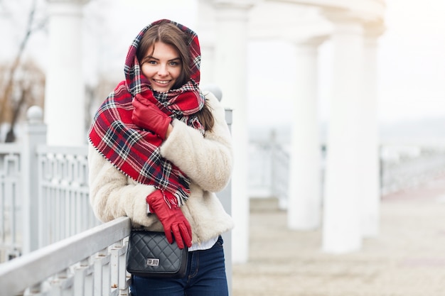 Mooie vrouwen vrouw winter jonge