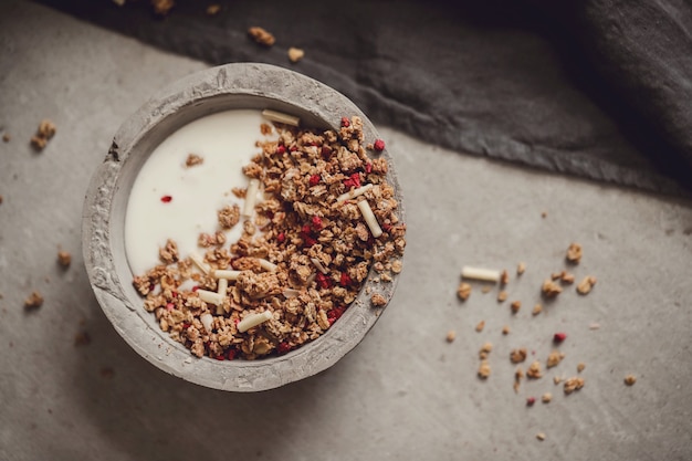 Muesli. Heerlijk ontbijt op tafel