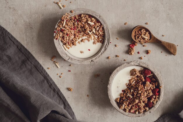 Muesli. Heerlijk ontbijt op tafel