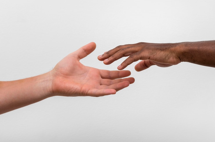 Gratis Foto multiraciale handen die samenkomen