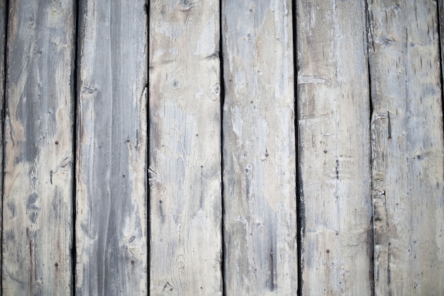 Muur gemaakt van verticale houten planken