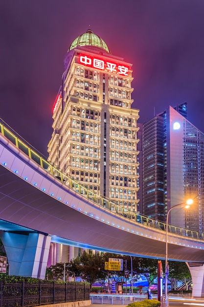 Gratis foto nacht uitzicht op de stad