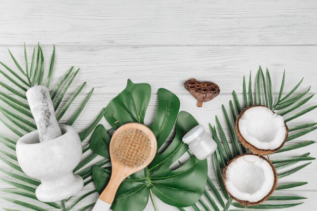Natuurlijke elementen voor spa met kokosnoot