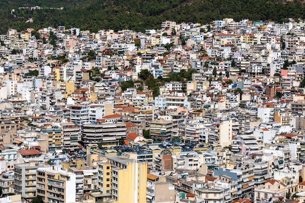 Niveaus van meerdere woon- en staatsgebouwen in kavala, griekenland