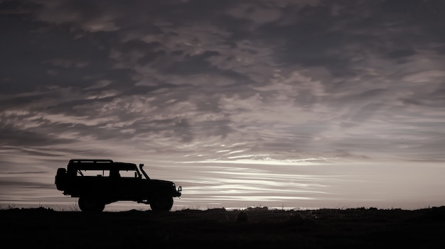 Gratis foto off-road auto in de wildernis