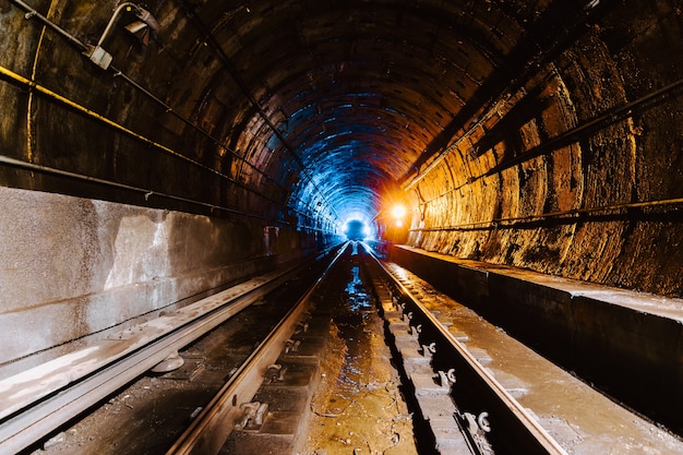 Ondergrondse tunnel en de spoorlijn in New York City, Verenigde Staten