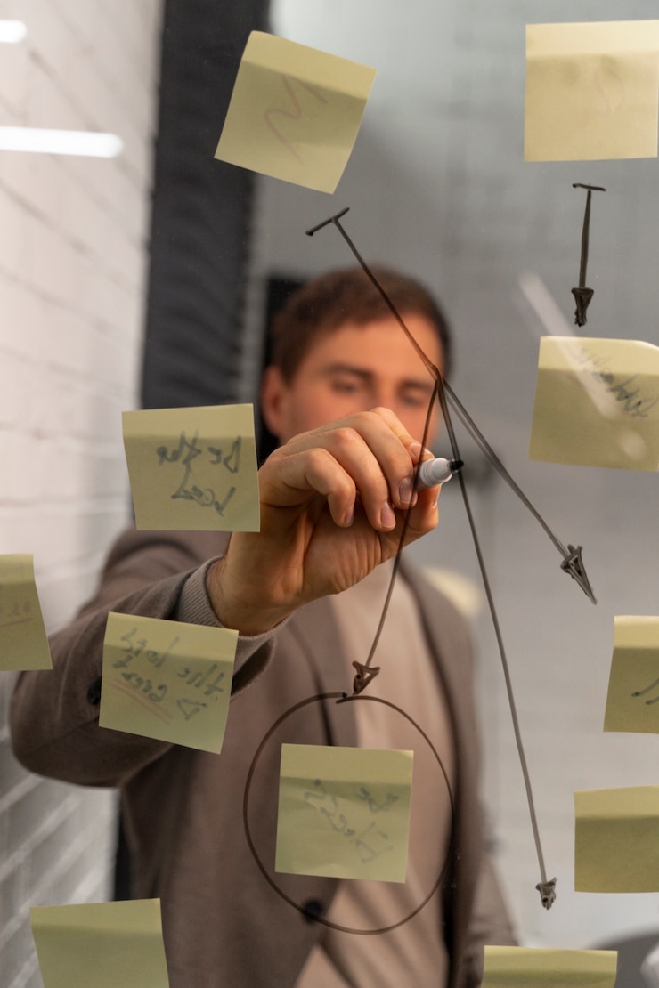 Gratis Foto ondernemer bezig met hun strategie