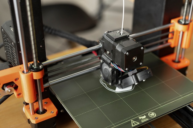 Ontwerper met behulp van een 3D-printer