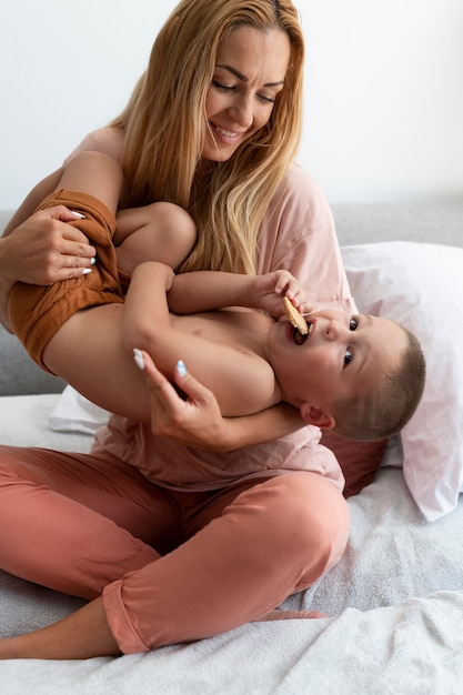 Ouders die quality time met hun kind doorbrengen