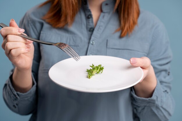 Persoon met een eetstoornis die gezond probeert te eten