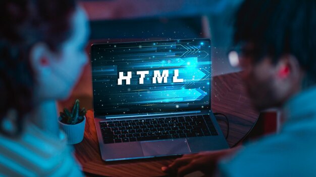 Persoon voor computer die html werkt