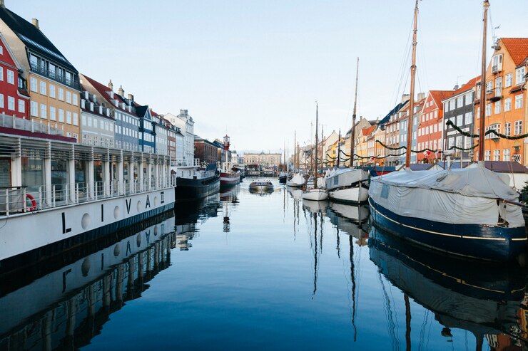 Gratis Foto perspectief van stadskanaal