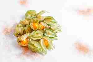 Gratis foto physalis peruviana of gouden bes.