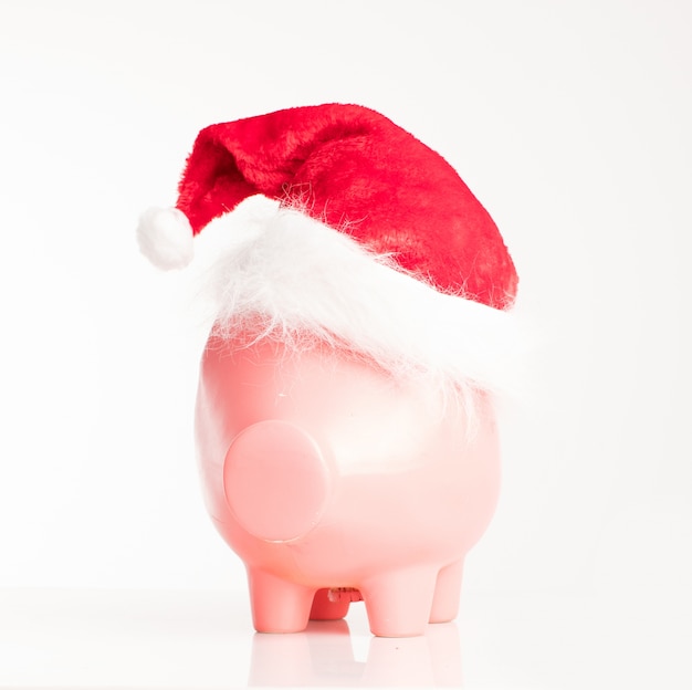 Piggy bank met een kerstmuts