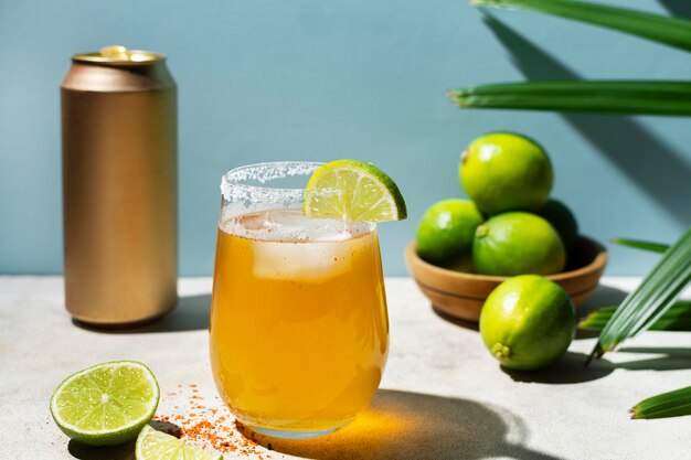 Pittig michelada-drankassortiment