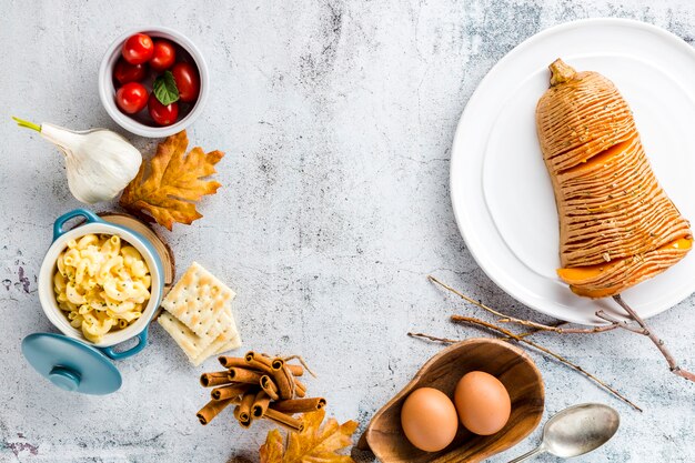 Plat lag herfst eten met kopie ruimte