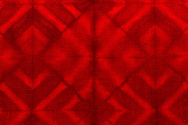 Plat leggen van tie-dye textiel