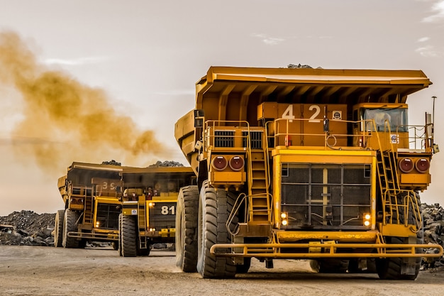 Platina-mijnbouwmachines op een locatie in zuid-afrika