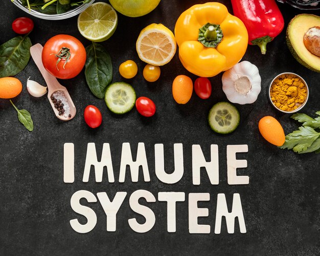 Platliggend assortiment van gezond voedsel voor het versterken van de immuniteit