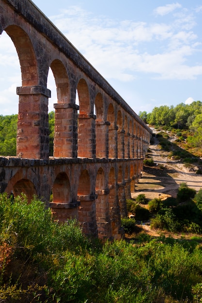 Gratis foto pont del diable in tarragona. catalonië