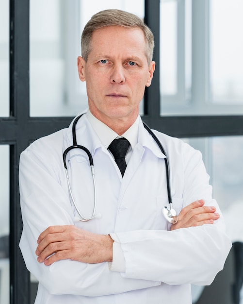 Portret mannelijke arts