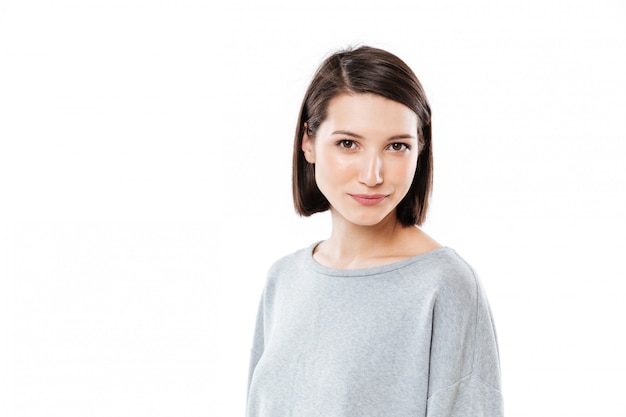 Portret van een mooie jonge dame en glimlachen