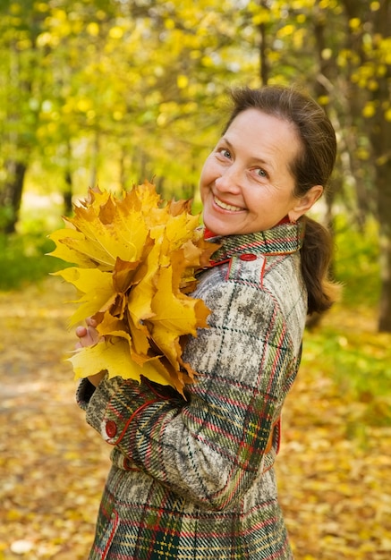 Portret van oudere vrouw