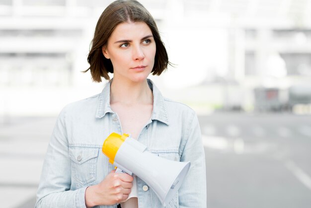 Portret van protesteerder vooraanzicht