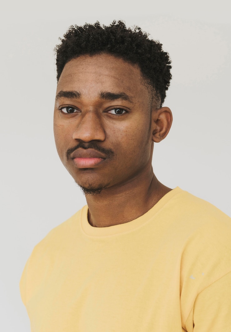 Gratis Foto portret van serieuze man
