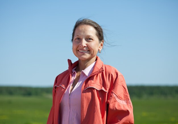 Portret van volwassen vrouw