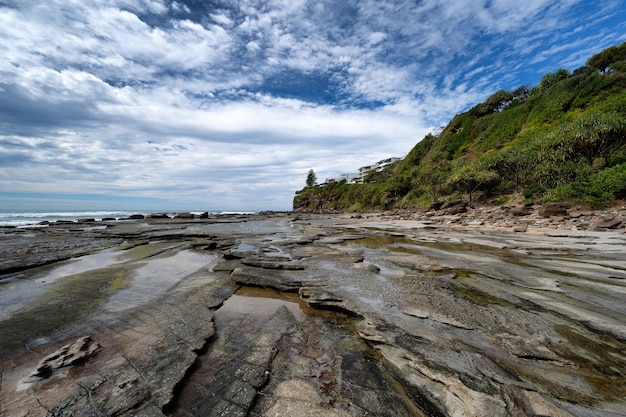 Gratis foto prachtig landschap van het moffat beach, queensland, australië