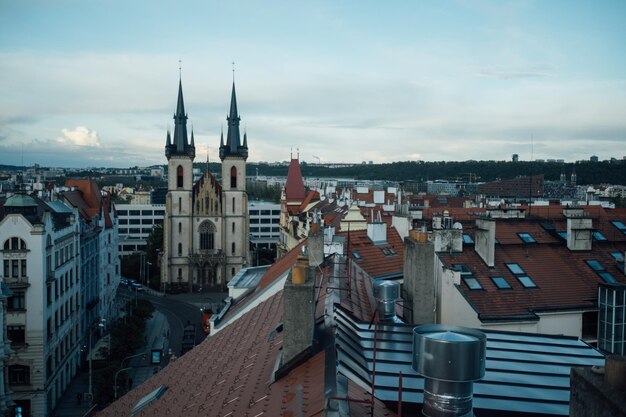Prachtig uitzicht op de kerk van Sint-Antonius van Padua in Praag, Tsjechië