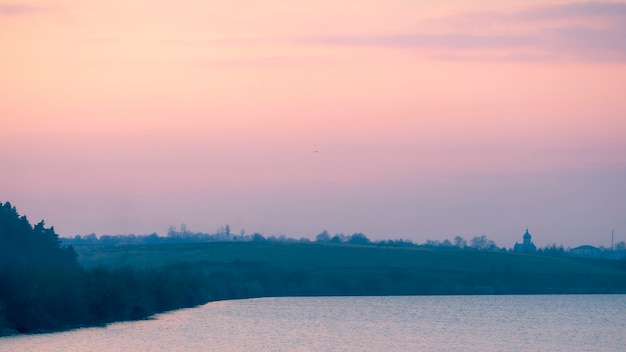 Prachtig uitzicht op zonsondergang licht
