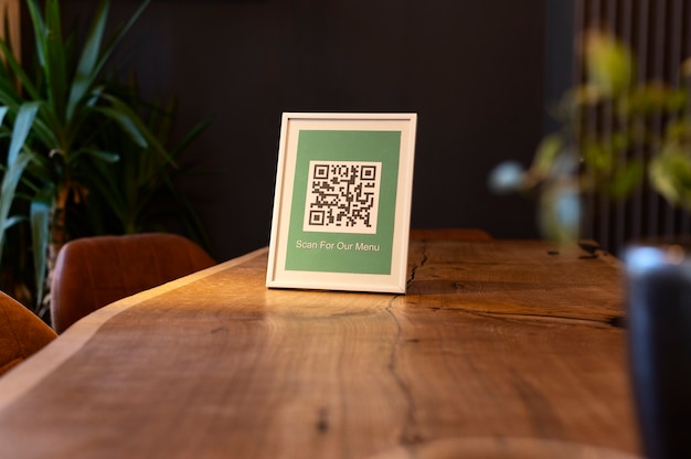 Gratis foto qr-code op de toonbank