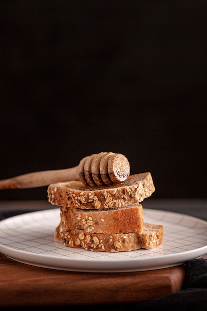 Regeling met brood en honing