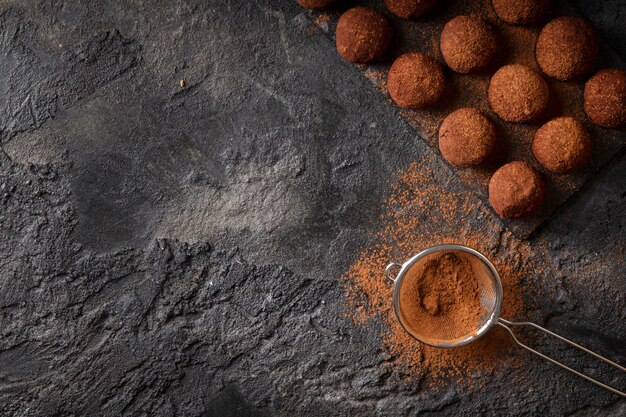 Regeling van heerlijke chocoladespullen met exemplaarruimte