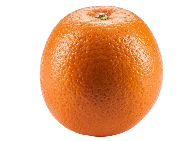 Gratis foto rijpe sinaasappel geïsoleerd op een witte achtergrond met kopie ruimte voor tekst of afbeeldingen. fruit met sappig vruchtvlees. zijaanzicht. close-up shot.