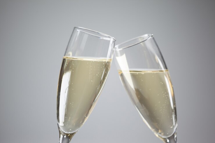 Gratis Foto roosteren champagneglazen