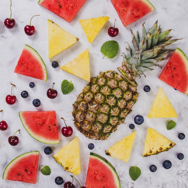 Samenstelling met verscheidenheid aan fruit