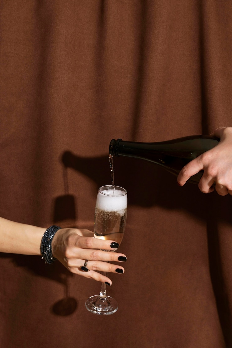 Gratis Foto samenstelling van een feeststilleven
