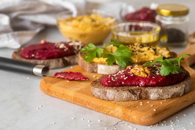 Gratis foto samenstelling van lekker eten en ingrediënten