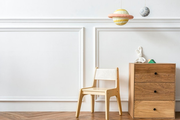 Gratis foto scandinavische kinderspeelkamer met houten meubels