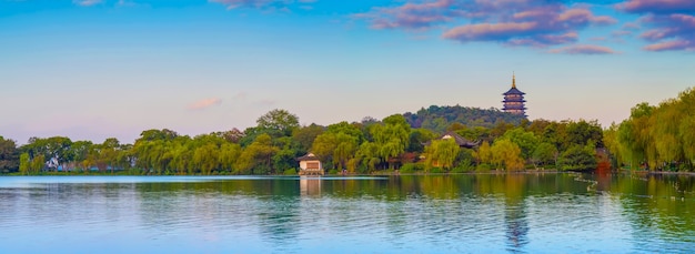 Gratis foto schilderachtige brug wolk pagode houten frame