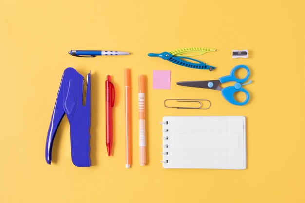 School items stilleven