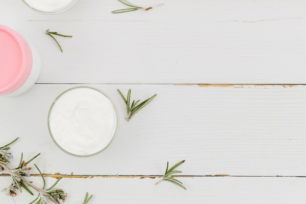 Schoonheidscrème met natuurlijke elementen