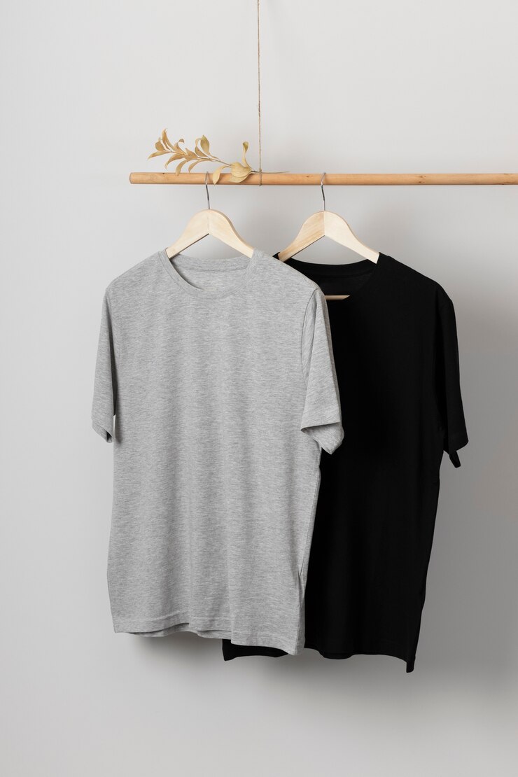 Gratis Foto shirtmodelconcept met effen kleding