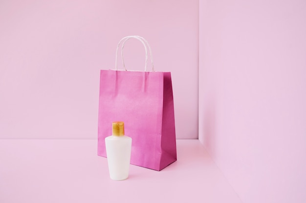 Shopping tas en schoonheid plastic fles