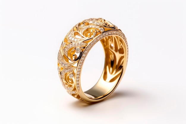 Gratis foto sieraden gouden ring geïsoleerd op een witte achtergrond