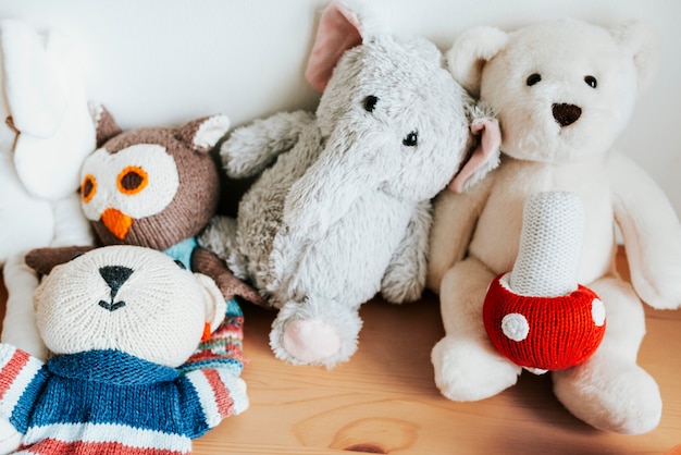 Slechte teddybeer en speelgoed